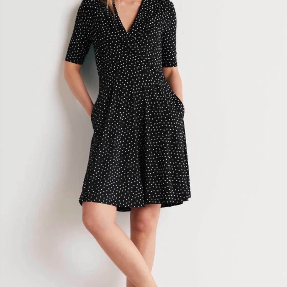 Boden Fixed Wrap Jersey Dress Scattered Polka dot - Picture 2 of 10